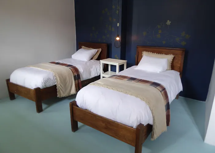 Hotel nahe College: Ninos Hotel Fierro