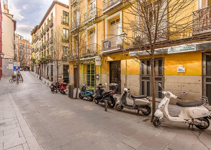 Guest house: Hostal Met Madrid