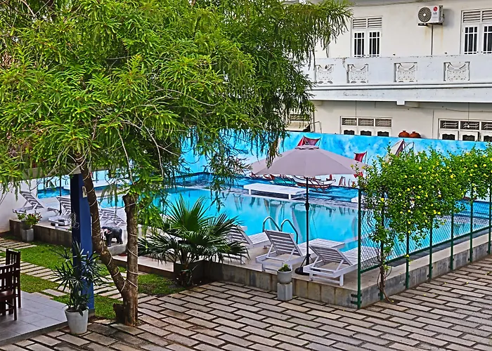 Hotel with pool: Blue Elephant Boutique Hotel