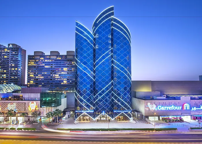 Hotel near College: City Seasons Towers Hotel Bur Dubai