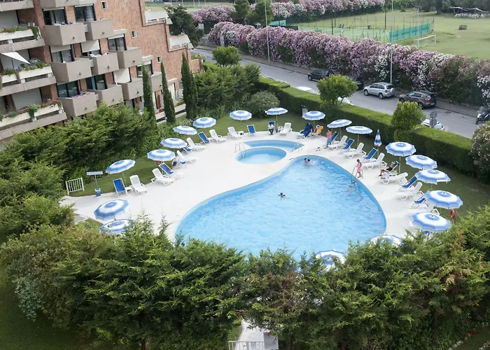 Apartment: Suites Marilia Apartments - Suite Livorno Holiday Home Group