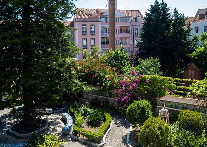 Resort: Sant Jordi Hostels Lisbon