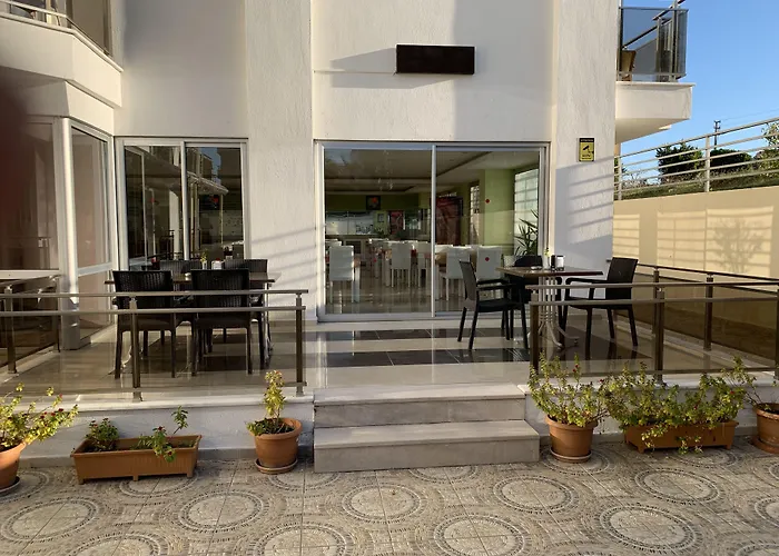 3-Sterne-Hotel: Harmony Side Hotel