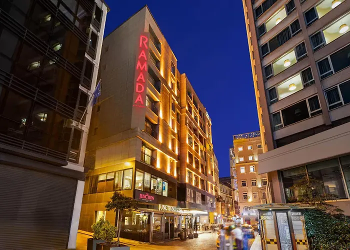 Hôtel de luxe: Ramada By Wyndham Istanbul Pera Taksim