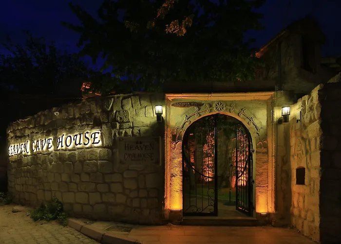 Heaven Cave House - Razziya Evi