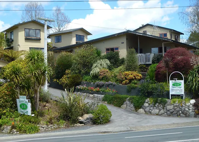 Luxury hotel only: Waitomo Caves Guest Lodge