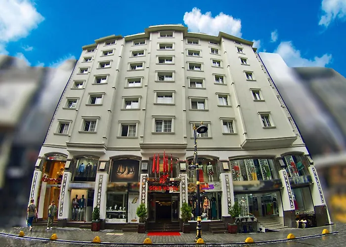 Gold Hotel