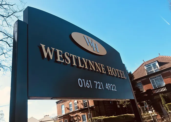  Westlynne & Apartments