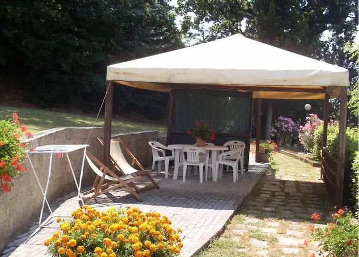 La villa: Casale Giulia