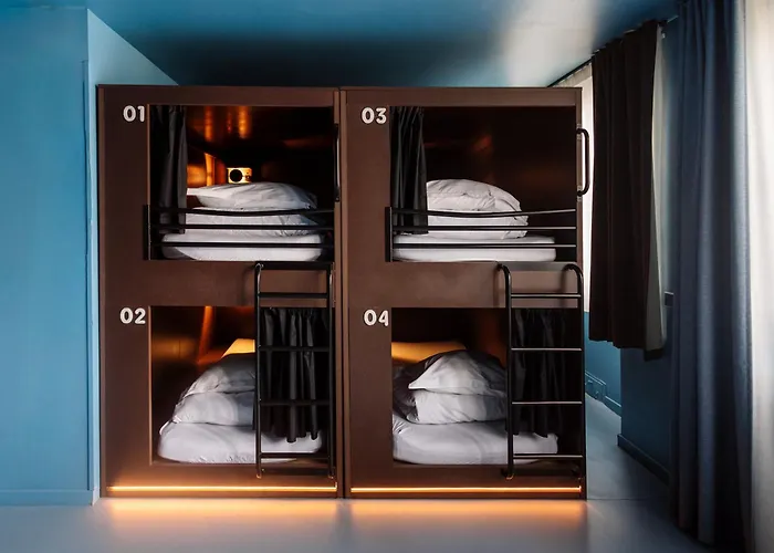 Albergue: The People Lyon Hostel