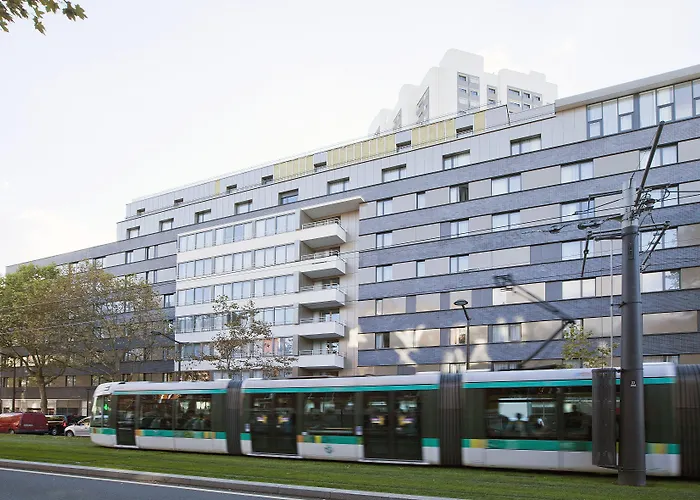 3-Sterne-Hotel: Sejours & Affaires Paris-Davout