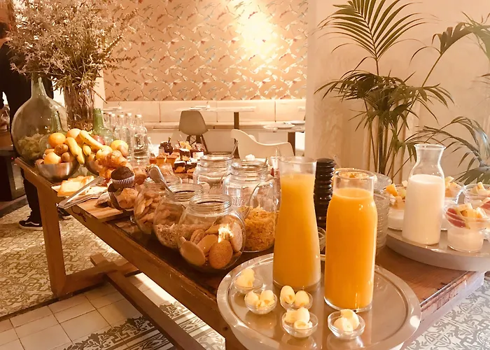 B&B only: Forget Me Not Barcelona