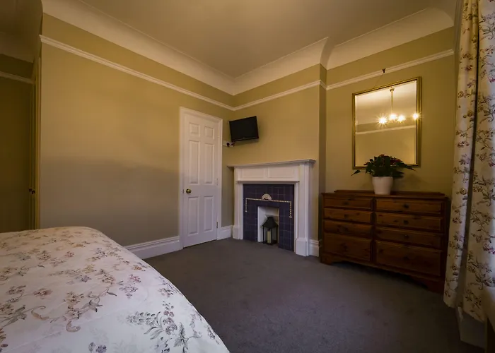 Guest house: Sandfield Guest House