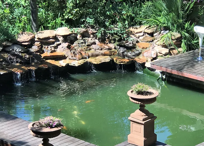 3 star hotel: The Garden Venue Hotel