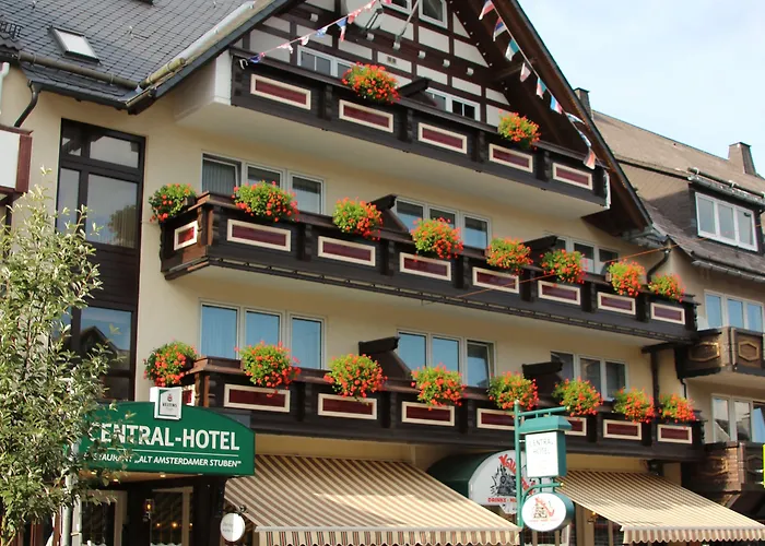 Hotel mit Tennis: Central-Hotel