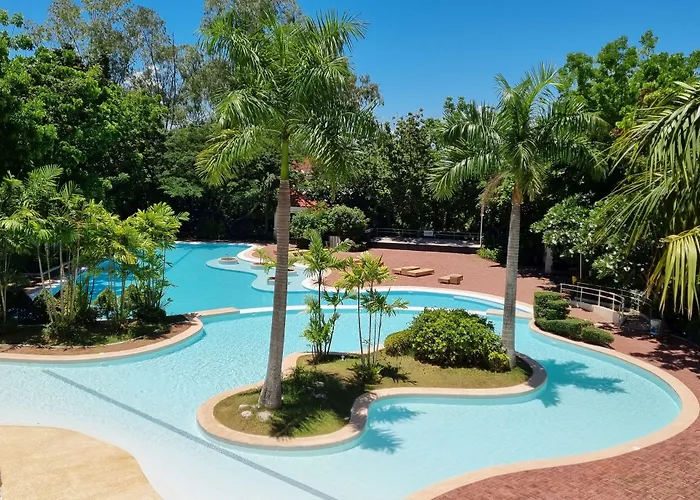 La Mirada Residences