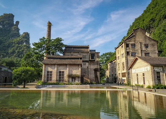 Luxury hotel only: Yangshuo Sugar House
