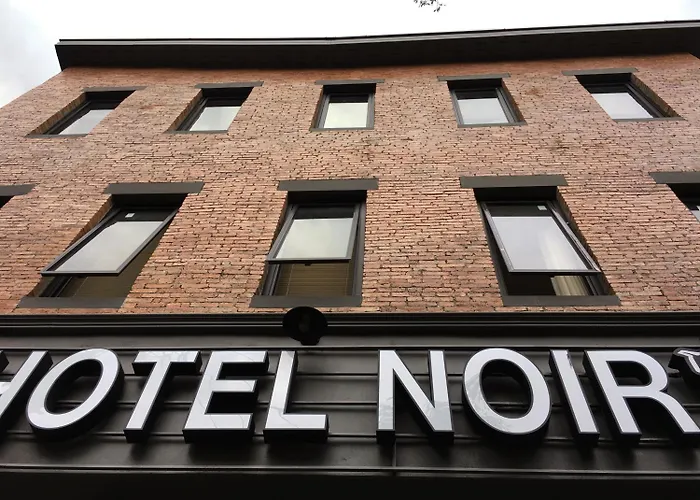 Noir