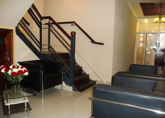 Ash White Hotel