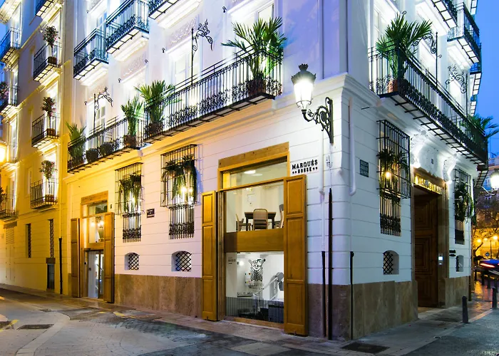 Myr Marques House