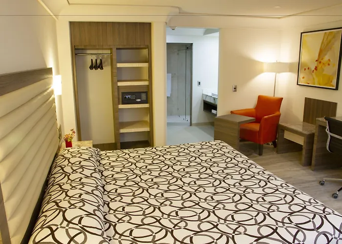 Cheap hotel: Econo Express Hotel