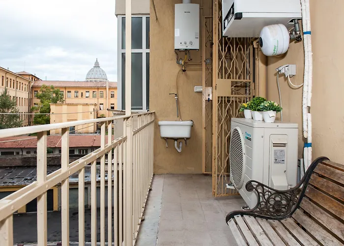 Perros hoteles Domus Fabiola - Vaticano
