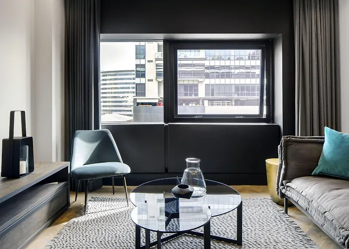 Hotel: The Onyx Apartment Hotel By Newmark
