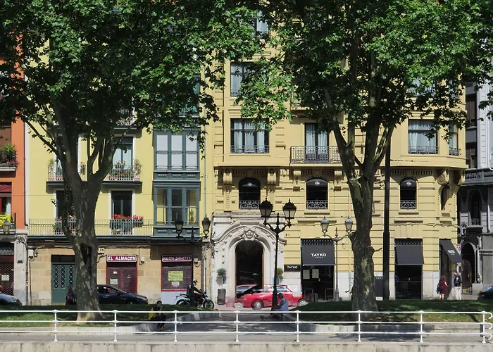 Hôtel accueillant les animaux: Hotel Tayko Bilbao