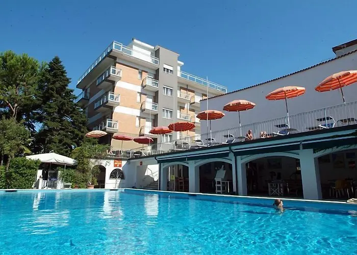 Hotel di lusso: Hotel Nautic B&B