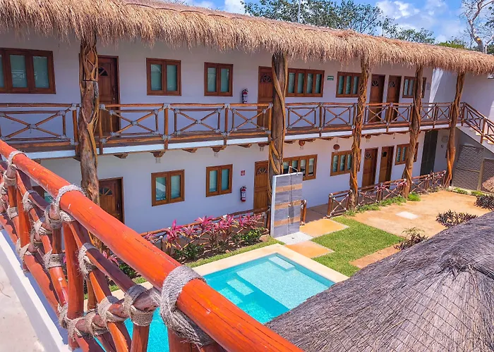 Hotel 4 stelle: Hacienda Dos Ojos