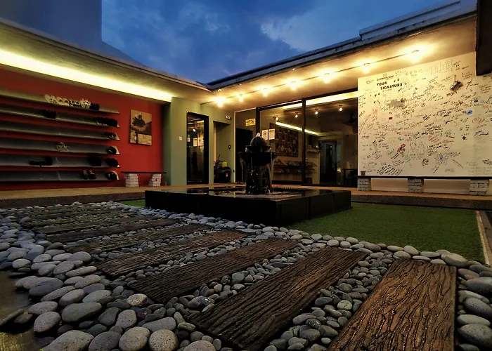Beds In Garden
