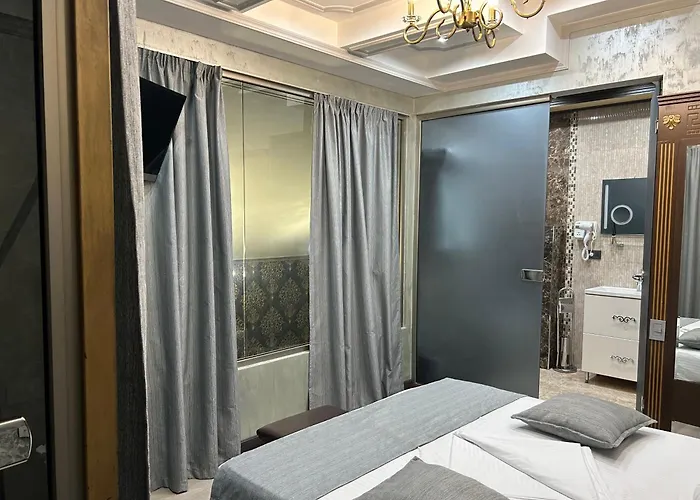 Hotel con Spa Roma & Tours