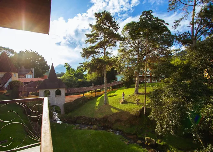 Hotel Village Le Canton
