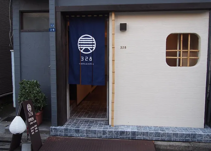 The Hostels 328 & Lounge