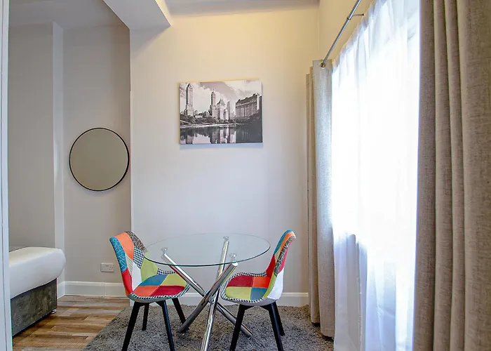 Vakantieverhuur: Imperial Court Studios