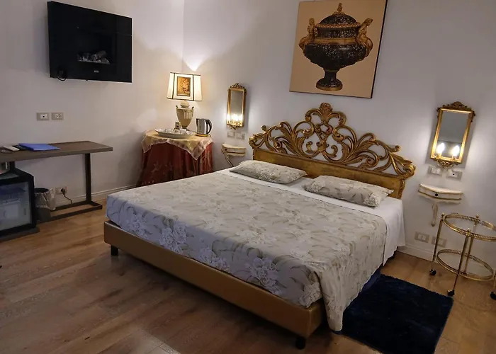 Albergo centrale: Excellent Trinity Rooms