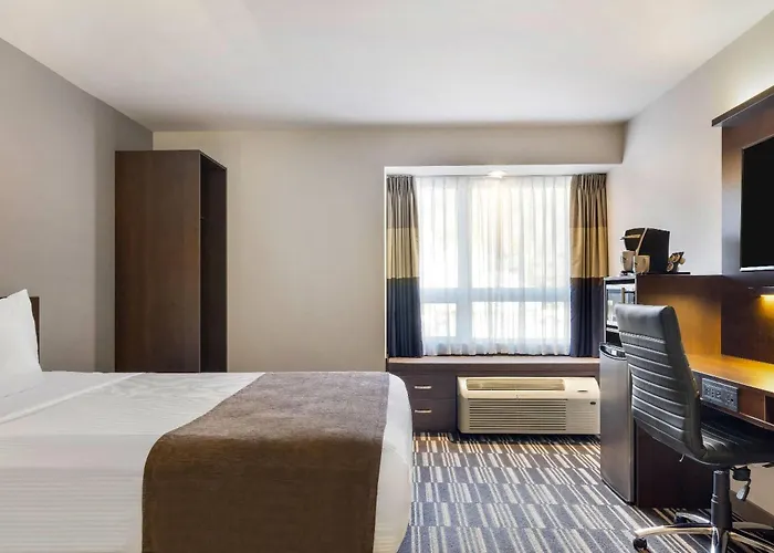 Microtel Inn & Suites By Wyndham Mont Tremblant