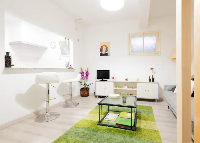 Cabine: The House