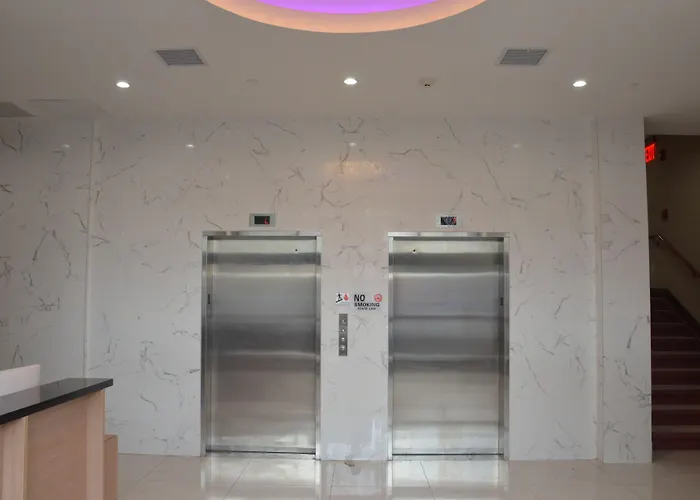 Hotel met uitzicht: Lic Plaza Hotel