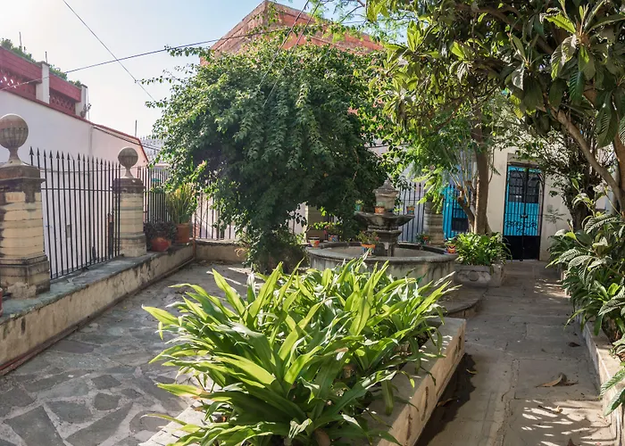 Casa Lupita