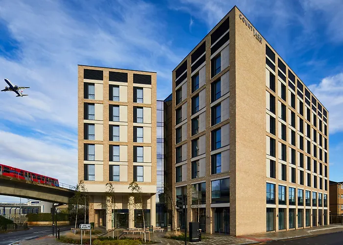 Hotel suites Courtyard By Marriott London City Airport