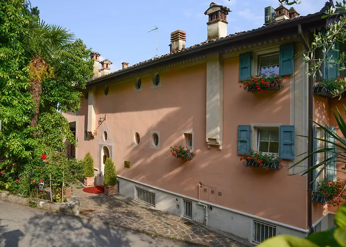 Hotel Ping Pong: Hotel Villa Florida Suites&Suite Apartments