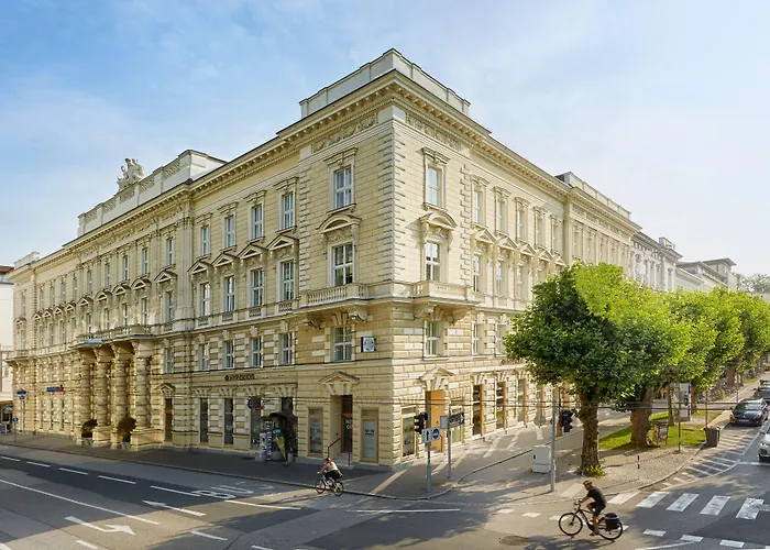 Luxury hotel only: Hyperion Hotel Salzburg