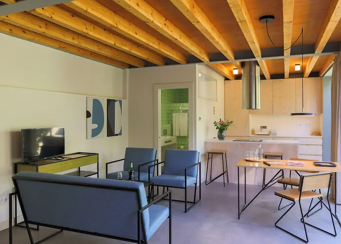 Menina Colina Guesthouse