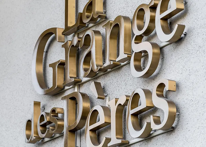 Hotel met uitzicht: La Grange Des Peres