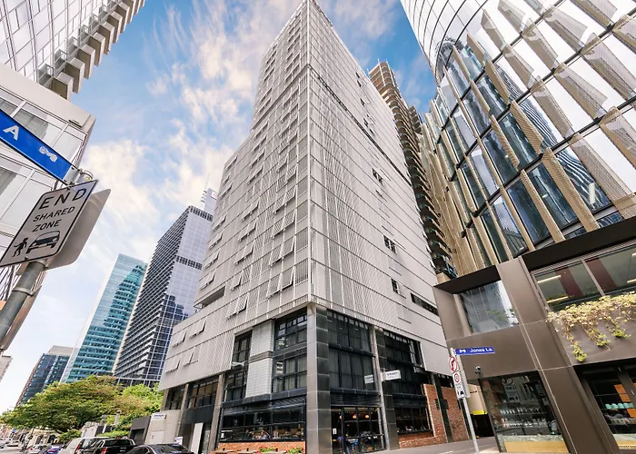 4 star hotel: Brady Hotels Jones Lane