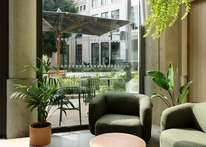 Albergue: The People Lyon Hostel