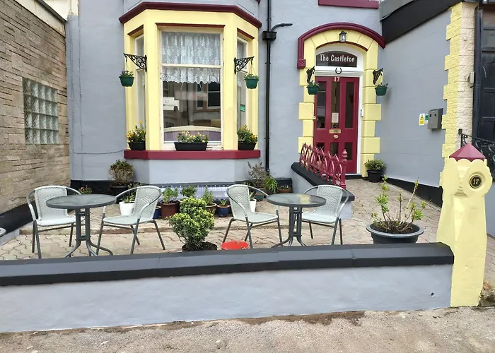3 star hotels Castleton