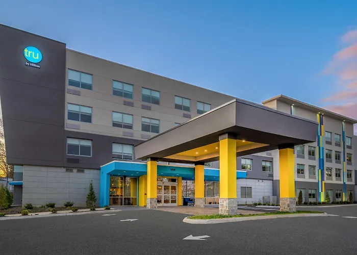 3 star hotels Tru By Hilton Knoxville North I 75