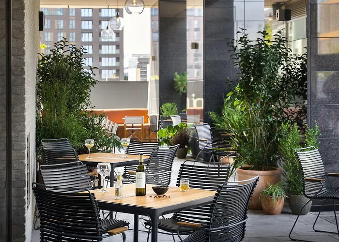 Pet Friendly hotel: Beckett Locke